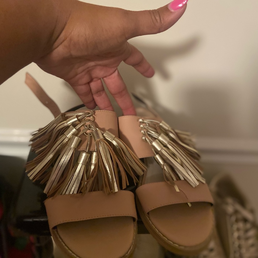 saks fifth avenue sandals never worn